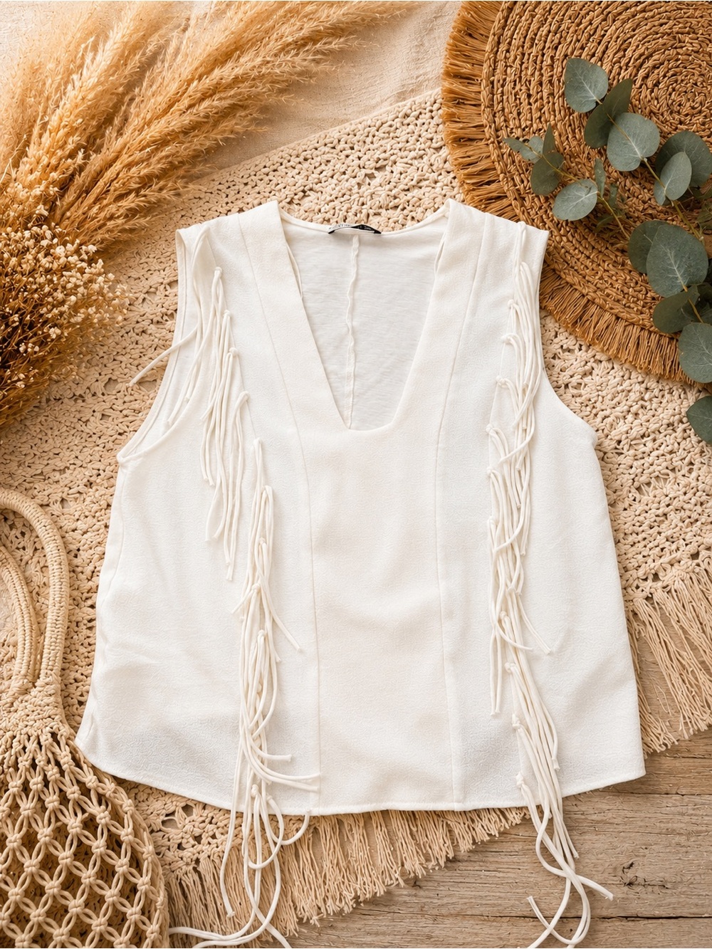 ZARA Sleeveless Fringe V-Neck Women's Top - white/cream